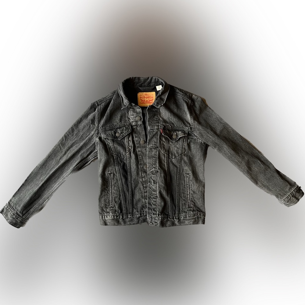 Black Levi’s Jacket